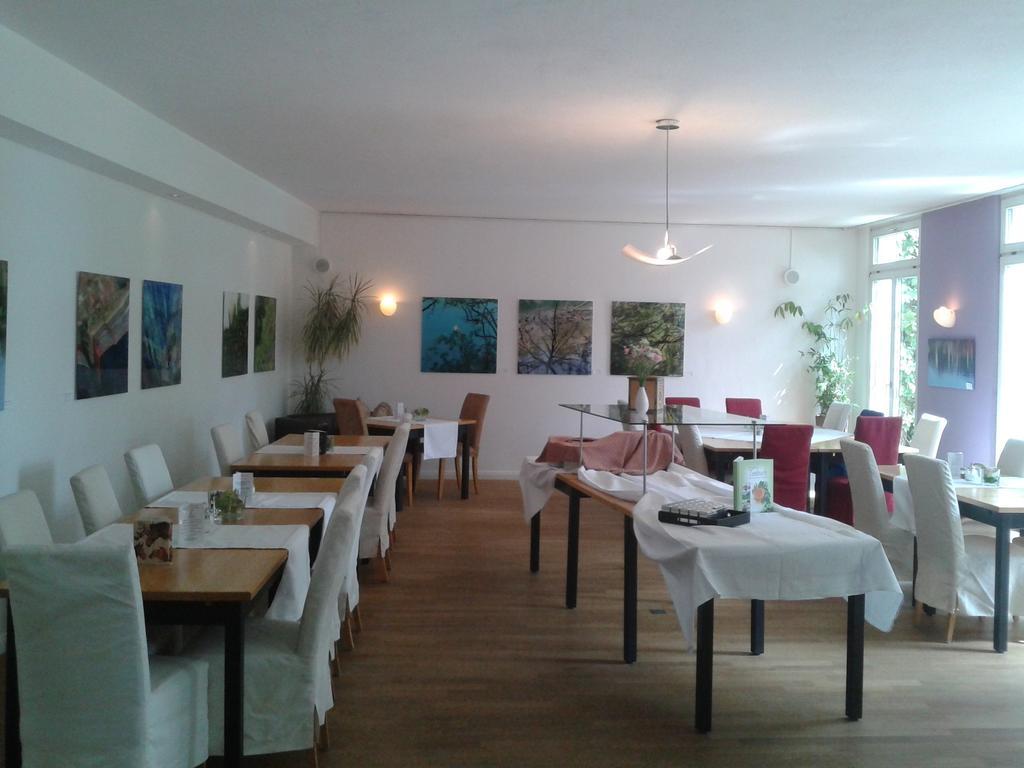 Hotel Am Fluss Neuburg an Der Donau Luaran gambar