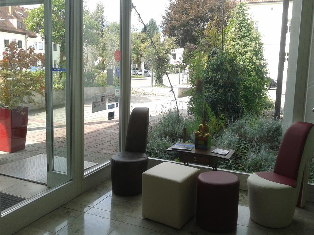 Hotel Am Fluss Neuburg an Der Donau Luaran gambar