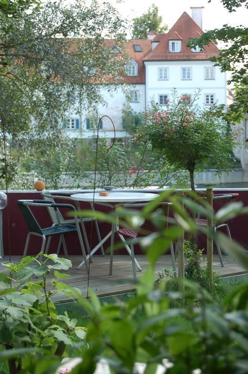 Hotel Am Fluss Neuburg an Der Donau Luaran gambar
